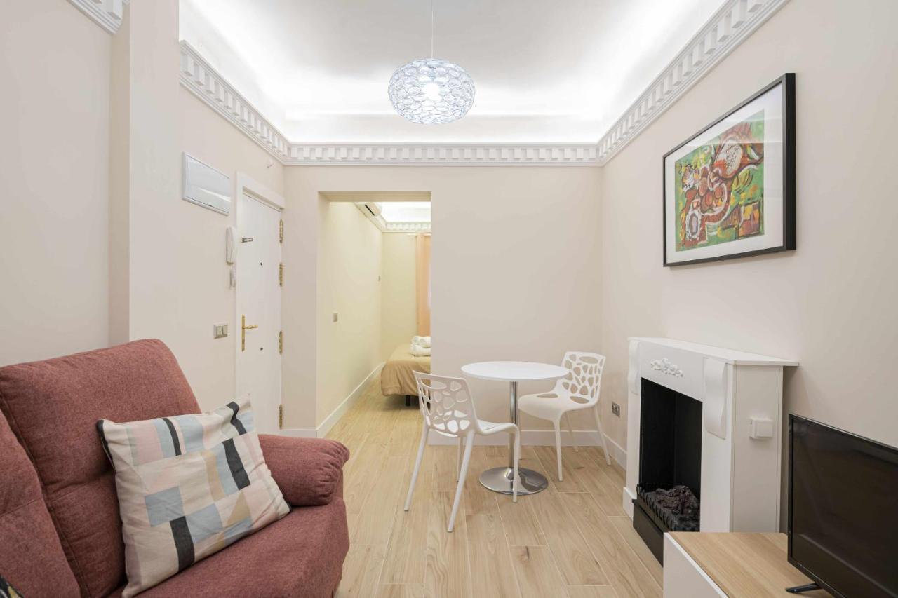 Lujoso Apartamento Centrico 1 Dormitorio マドリード エクステリア 写真